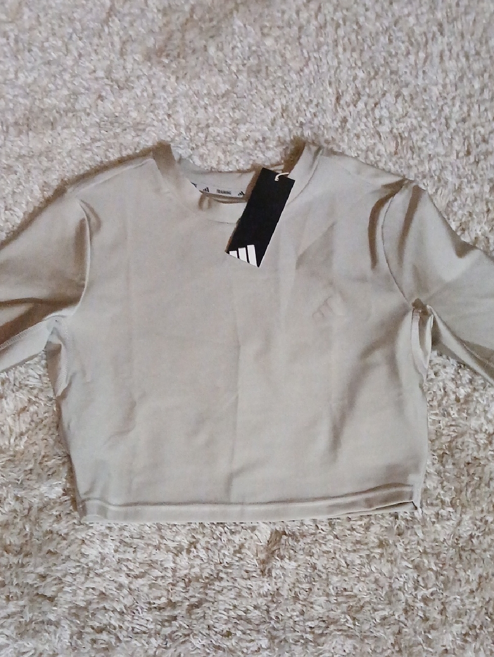 NWT ADIDAS SILKY SHEEN CROP TOP